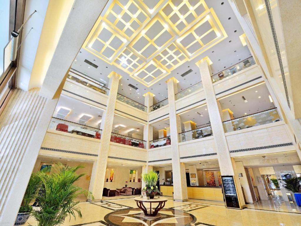 Excemon Beijing Hongxiang Hotel Bagian luar foto